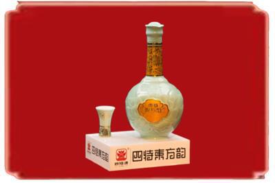龙岩市烟酒回收四特酒.jpg